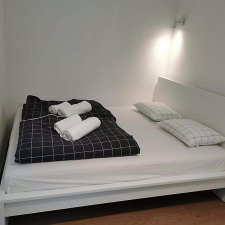 Naia Apartments Novo Mesto Exterior foto